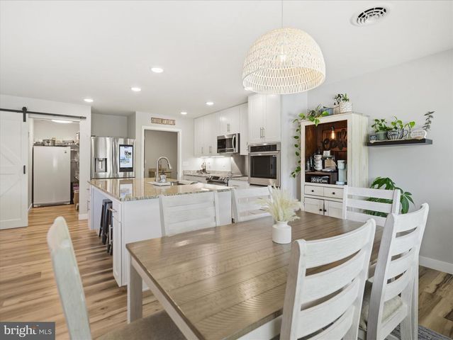 6270 BIKLE RD, Chambersburg, PA 17202