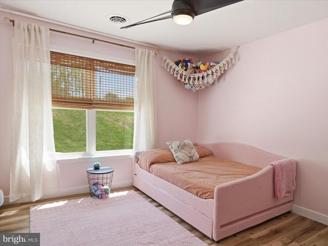 6270 BIKLE RD, Chambersburg, PA 17202