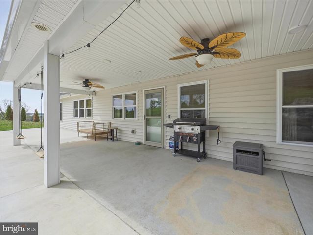 6270 BIKLE RD, Chambersburg, PA 17202