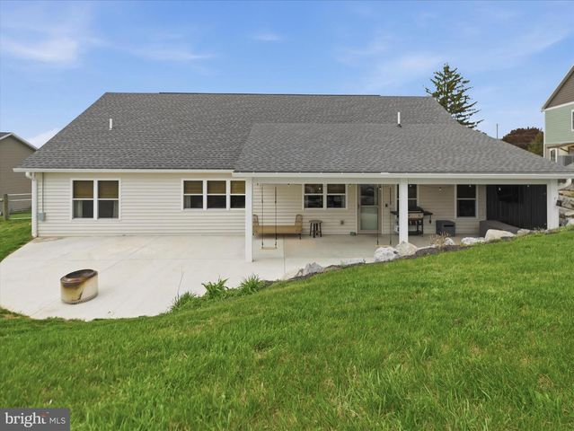 6270 BIKLE RD, Chambersburg, PA 17202