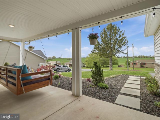 6270 BIKLE RD, Chambersburg, PA 17202