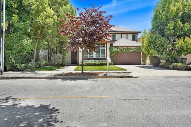 1714 W Oak, Burbank, CA 91506