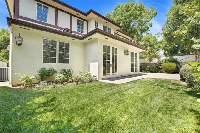 1714 W Oak, Burbank, CA 91506