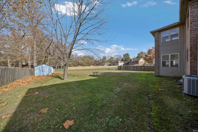 3116 Roselawn Drive, Evansville, IN 47711