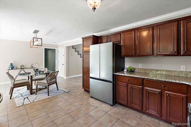 8698 Paul Drive, Washington, MI 48094