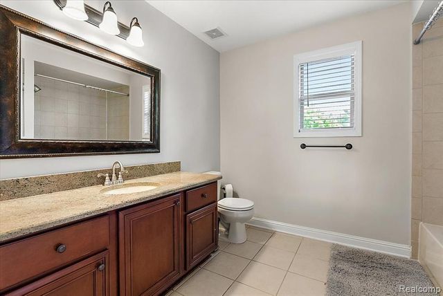 8698 Paul Drive, Washington, MI 48094
