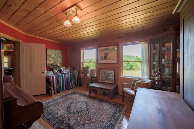 143 Biddle Road, Lincoln, VT 05443