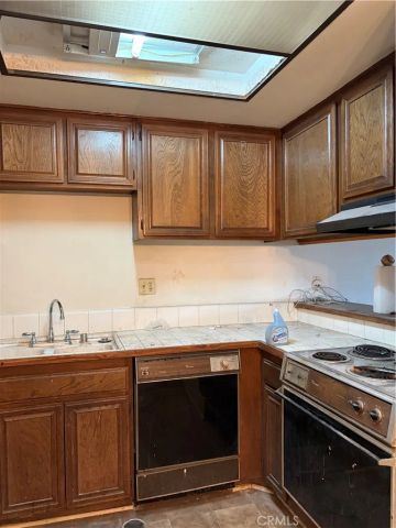 3054 Associated 20, Fullerton, CA 92835