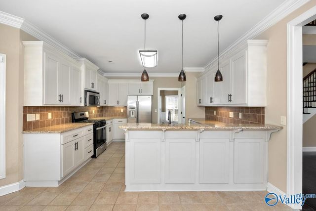 4824 Cove Valley Drive SE, Owens Cross Roads, AL 35763