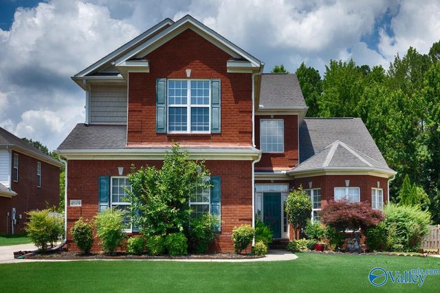 4824 Cove Valley Drive SE, Owens Cross Roads, AL 35763