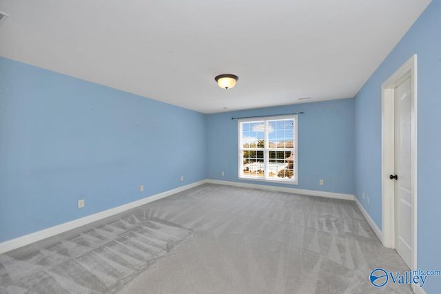 4824 Cove Valley Drive SE, Owens Cross Roads, AL 35763