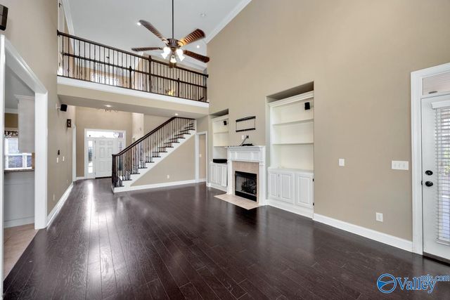 4824 Cove Valley Drive SE, Owens Cross Roads, AL 35763