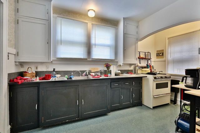 1632 Madison Street, Madison, WI 53711