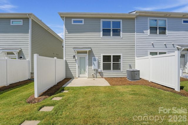 918 Sagecroft Lane, Indian Trail, NC 28079