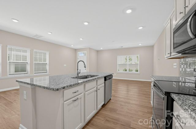 918 Sagecroft Lane, Indian Trail, NC 28079