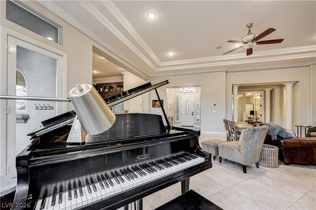 712 Tandoori Lane, Las Vegas, NV 89138