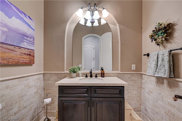 712 Tandoori Lane, Las Vegas, NV 89138