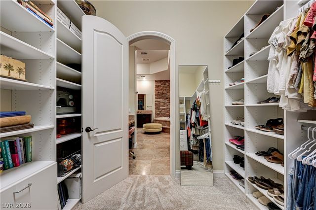 712 Tandoori Lane, Las Vegas, NV 89138