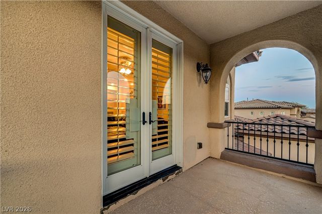 712 Tandoori Lane, Las Vegas, NV 89138