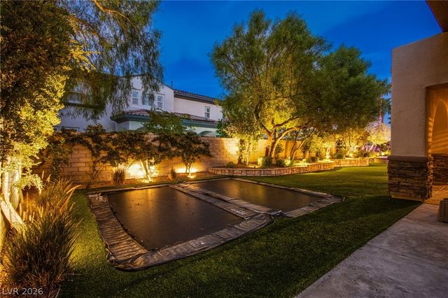 712 Tandoori Lane, Las Vegas, NV 89138