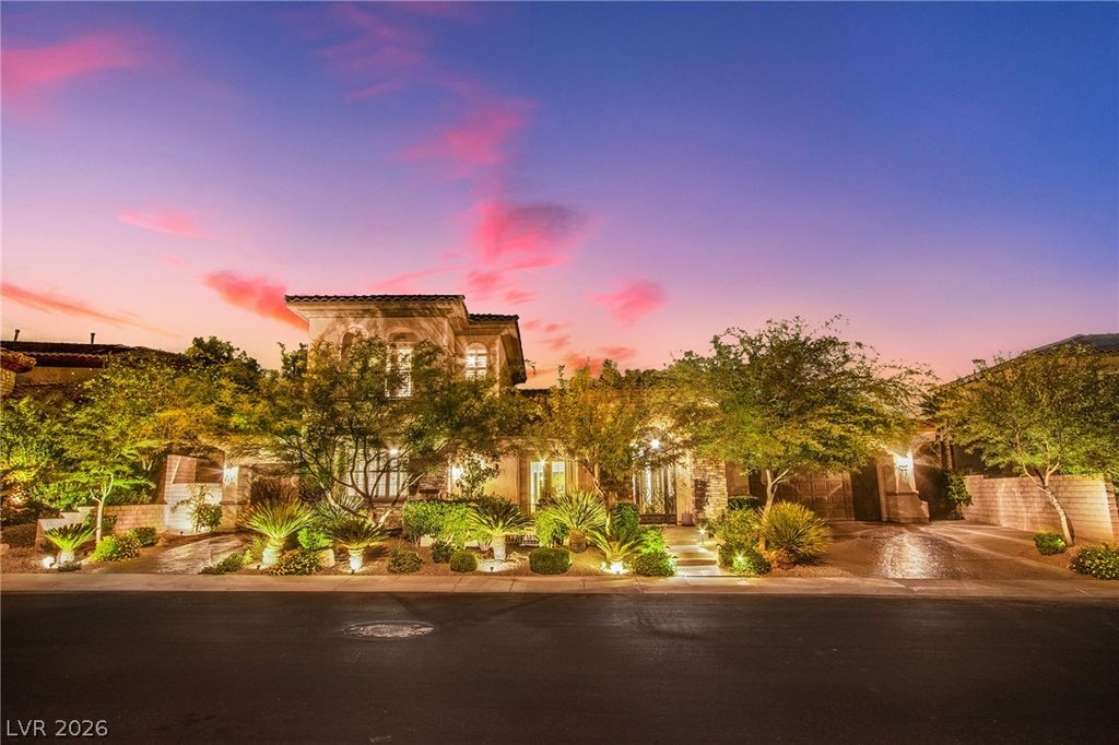 712 Tandoori Lane, Las Vegas, NV 89138