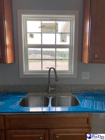 4962 E National Cemetery Road, Florence, SC 29506