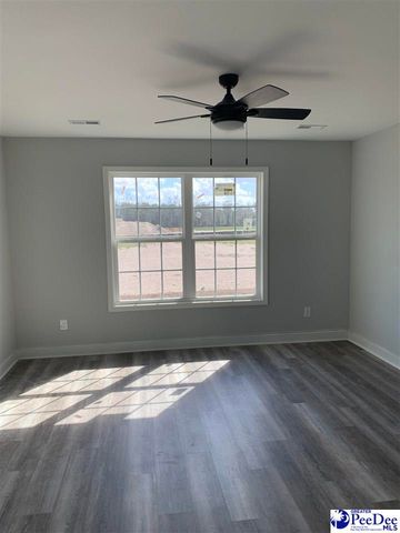 4962 E National Cemetery Road, Florence, SC 29506