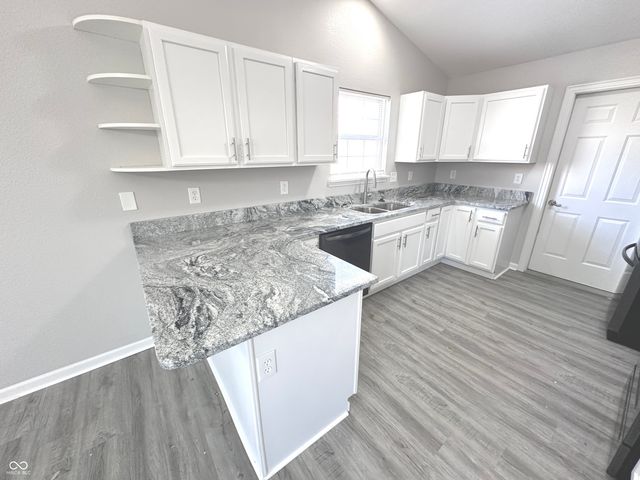 722 Sweet Creek Drive, Indianapolis, IN 46239