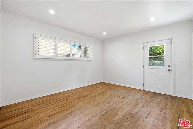 12818 Hatteras Street, Los Angeles, CA 91607