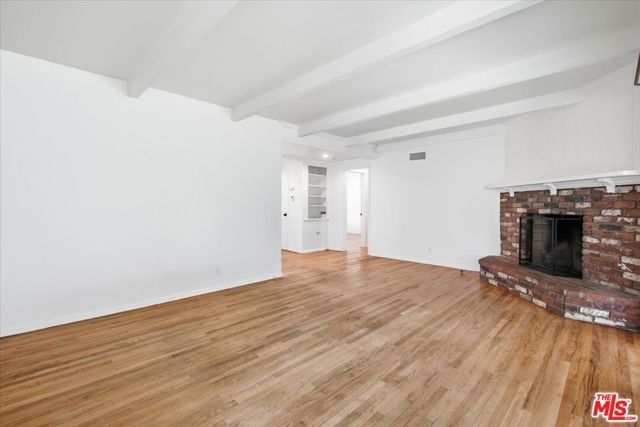 12818 Hatteras Street, Los Angeles, CA 91607