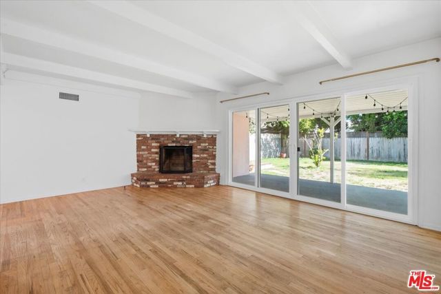 12818 Hatteras Street, Los Angeles, CA 91607