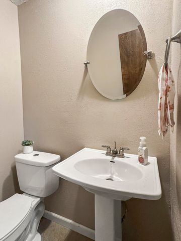 3193 W Wayland Street, Springfield, MO 65807