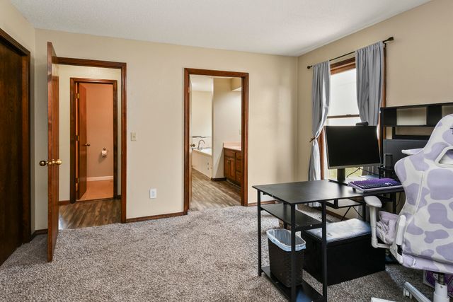 3193 W Wayland Street, Springfield, MO 65807