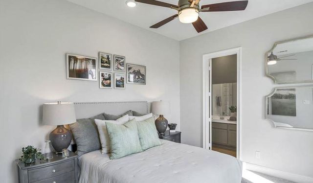 1653 Birch Lake Bend, Friendswood, TX 77546