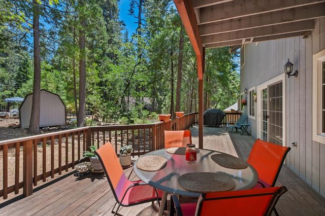 1755 Rawhide Dr, Arnold, CA 95223