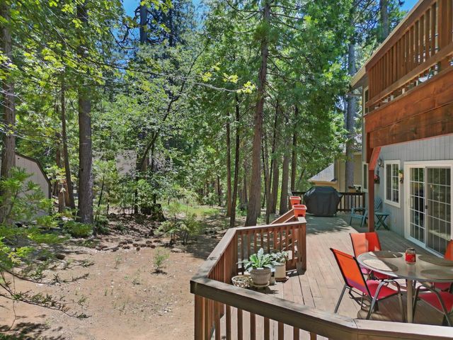 1755 Rawhide Dr, Arnold, CA 95223