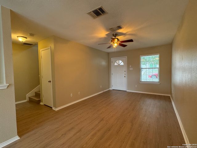 10738 Shaencrossing, San Antonio, TX 78254