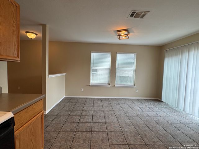 10738 Shaencrossing, San Antonio, TX 78254