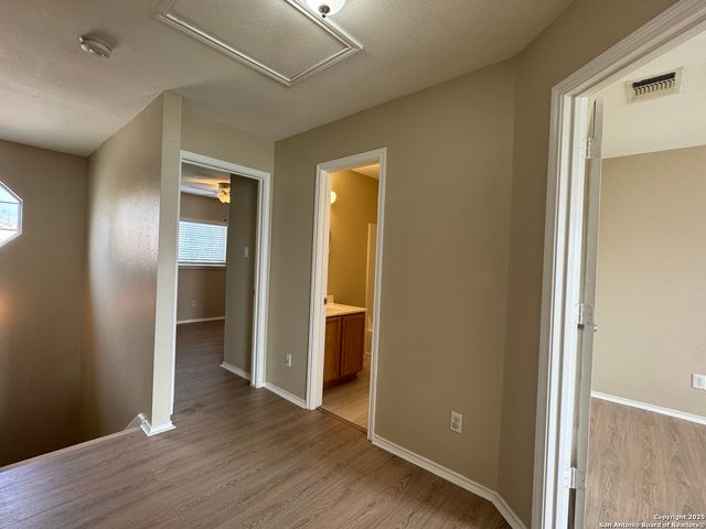 10738 Shaencrossing, San Antonio, TX 78254