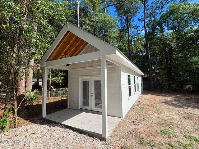 209 Pine Valley Drive, Wilmington, NC 28412