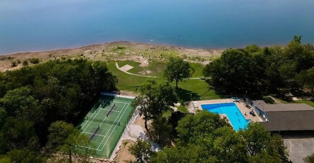 12210 Dogwood Drive, Garfield, AR 72732