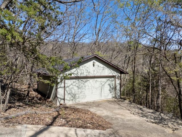 12210 Dogwood Drive, Garfield, AR 72732