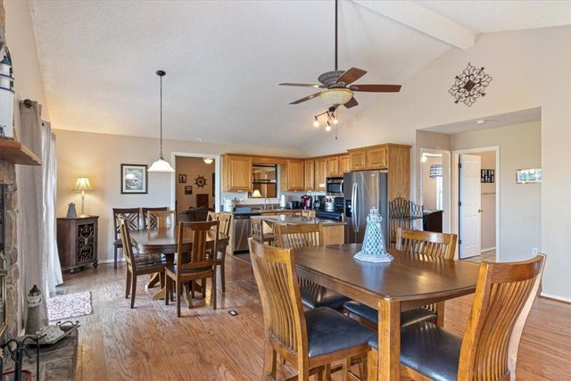 12210 Dogwood Drive, Garfield, AR 72732