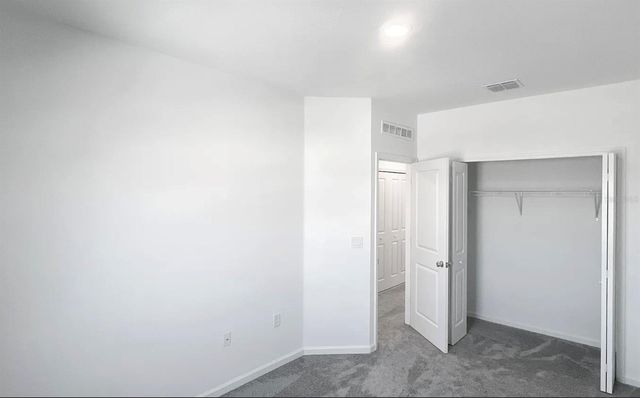 2562 SKYLINE LOOP, Kissimmee, FL 34758