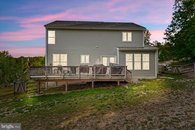 6731 GINSENG LN, King George, VA 22485