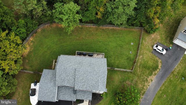6731 GINSENG LN, King George, VA 22485