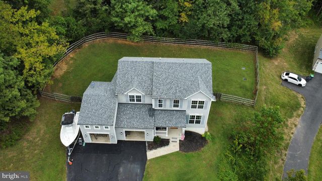 6731 GINSENG LN, King George, VA 22485