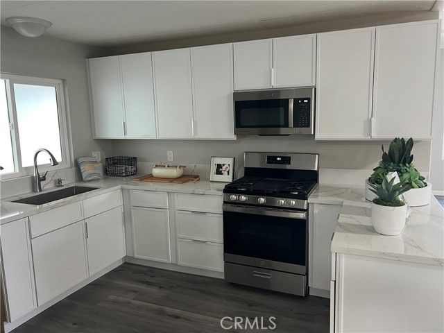 4000 Pierce 282, Riverside, CA 92345