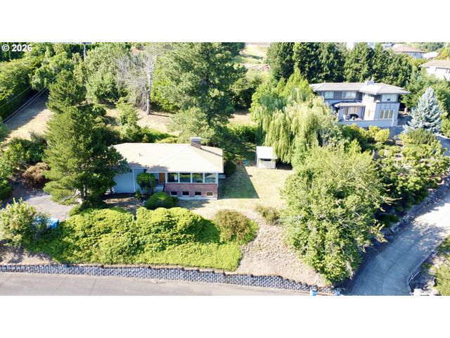 3137 Nw 3RD Ave, Camas, WA 98607