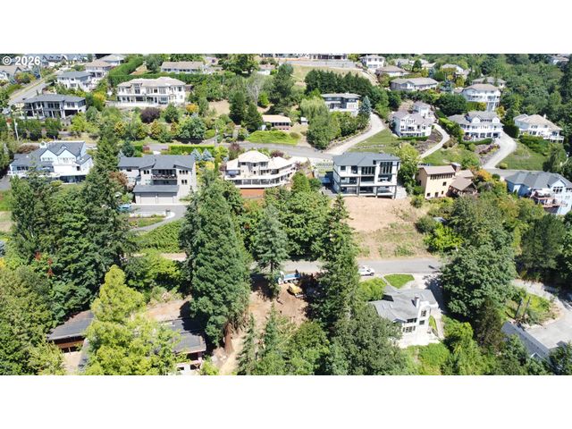 3137 Nw 3RD Ave, Camas, WA 98607